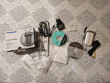 videocamera e macchina fotografica Panasonic 