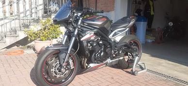 TRIUMPH STREET - TRIPLE 765 RS