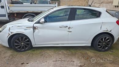 Giulietta 2000 jtd 170 cv sinistrata + motore Fiat