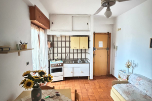 Trilocale con box, centro, scalea