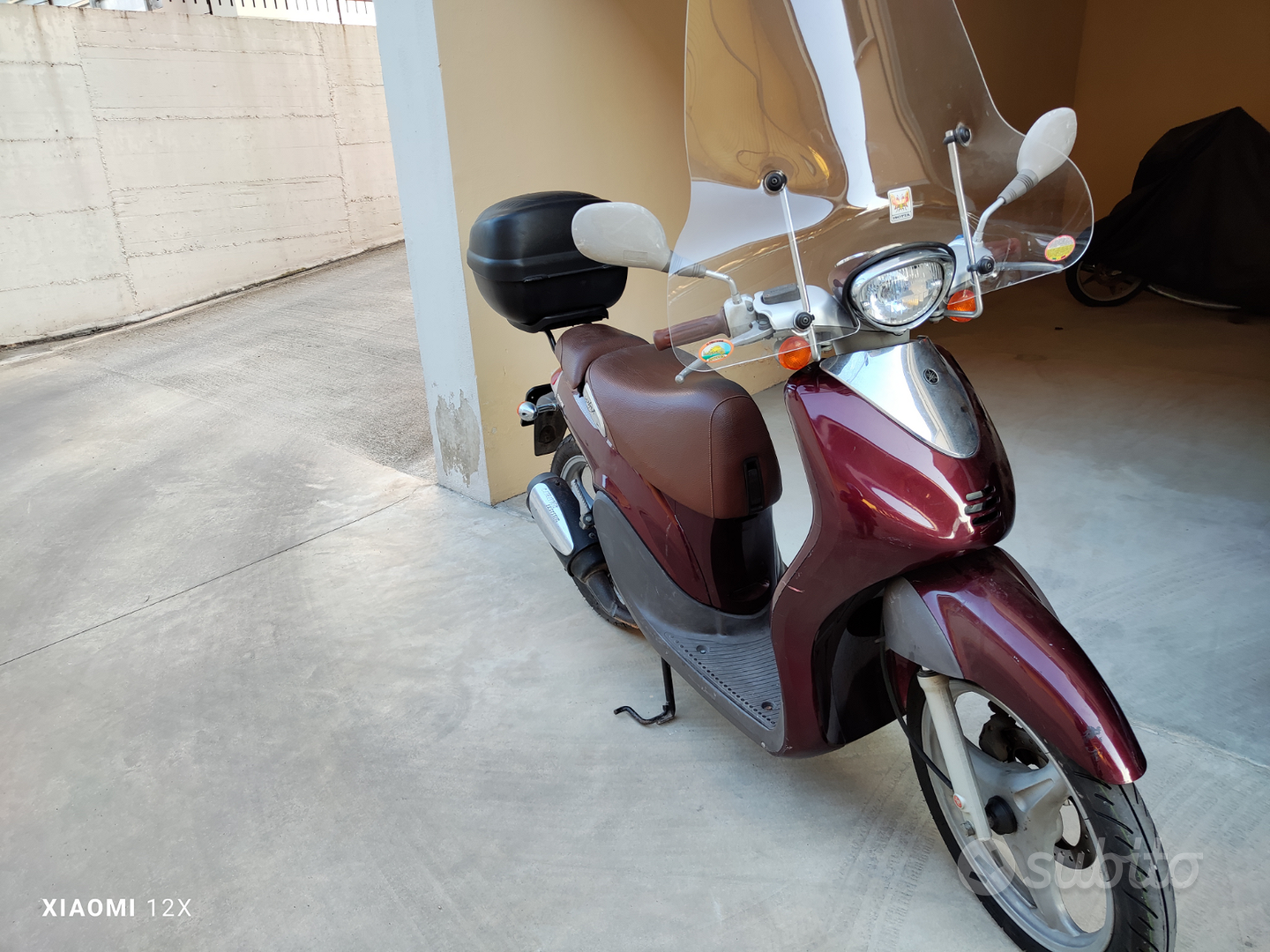 Yamaha why 50 cat Moto e Scooter In vendita a Latina