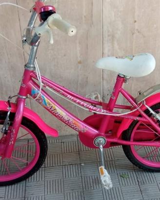 Bicicletta da bambina 16" rosa con parafanghi