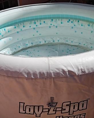piscina gonfiabile