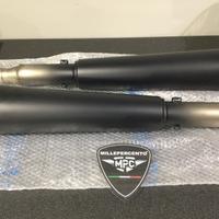 Coppia di scarichi originali V9 Bobber