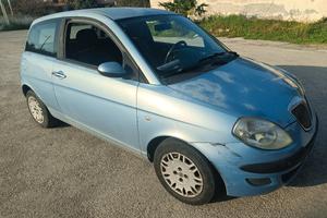 Lancia Ypsilon 1.2 60 cv