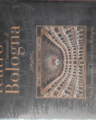 Teatro di Bologna - pubblicazione fotografica 