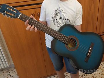 Chitarra acustica