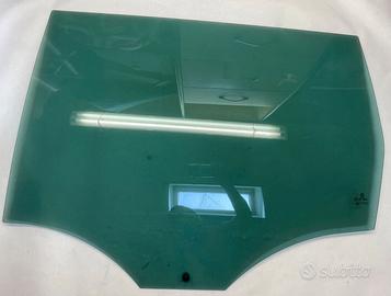 Vetro Porta Posteriore SX VW Passat B6 SW