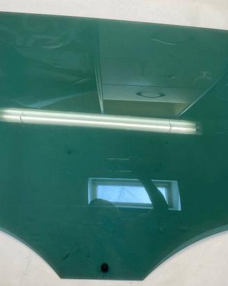 Vetro Porta Posteriore SX VW Passat B6 SW
