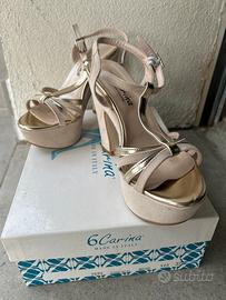 Sandalo donna con zeppa e tacco largo