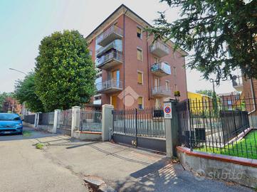 3 LOCALI A REGGIO NELL'EMILIA