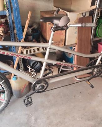 Bicicletta tandem 2 posti Maverick funzionante
