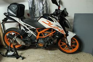 KTM Duke 390