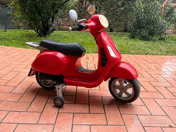 Vespa elettica