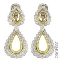 Orecchini a goccia in oro bicolor e diamanti 4,28