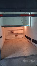 2 o 1 box attigui Venaria vicino Teatro Concordia