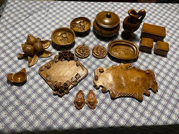 Set di 16 oggetti in terracotta varie forme