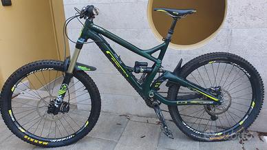 bici enduro downhill