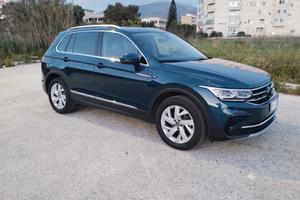 Volkswagen Tiguan 2.0 TDI 150 CV SCR DSG Elegance