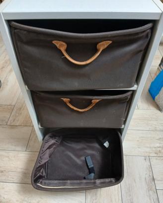 mobiletto con rotelle 
