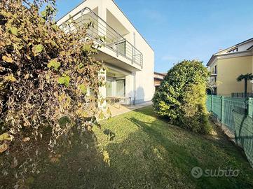 VILLA SINGOLA A TURATE