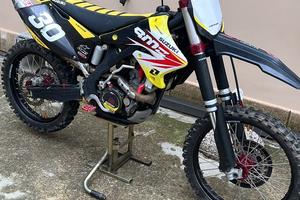 Suzuki Rmz 250