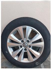 Gomme auto