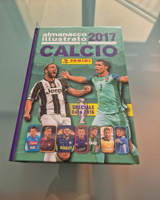 Almanacco Illustrato del Calcio Panini 2017
