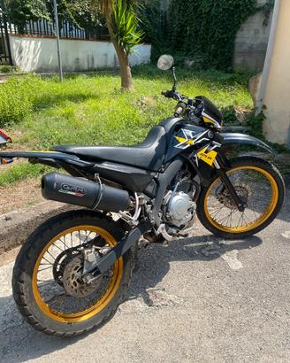 Yamaha xt125R