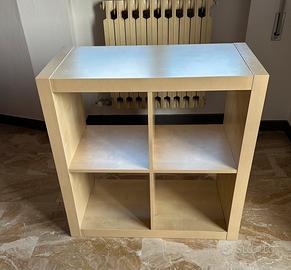 Libreria Kallax Ikea con tiragraffi Trixie