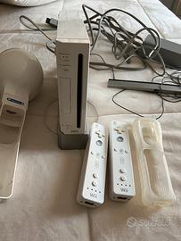 Nintendo Wii con giochi e accessori