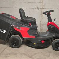 Trattorino tagliaerba con cesto raccolta nuovo