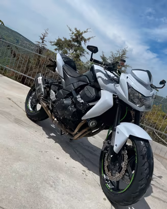 Kawasaki Z750 A2