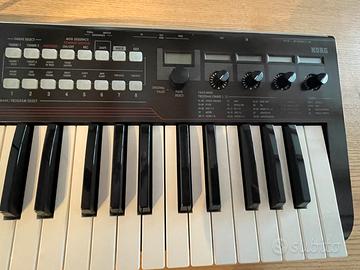 Korg R3