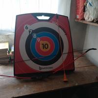 Bersaglio con arco e freccia 
