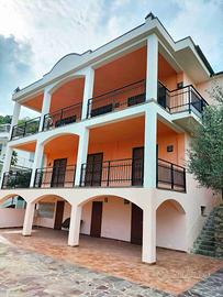 VILLA PADRONALE vista 360 sul golfo RISTRUTTURATA