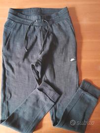 Pantaloni neri lunghi Nike tg.S
