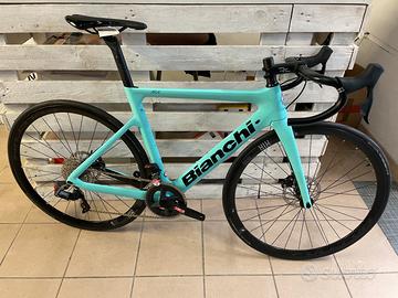 Bianchi Aria Disc Sram Rival Axs 12v NUOVA