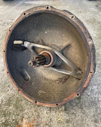 Campana frizione motore Iveco 330.35 - 330-35