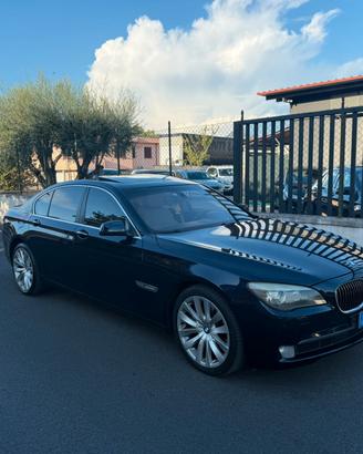 Bmw 740 740d xDrive 306cv - Full opt - Superprezzo
