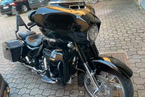 Harley davidson street glide CVO