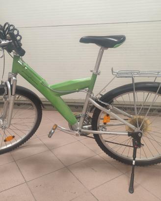 Bici Pininfarina con accessori