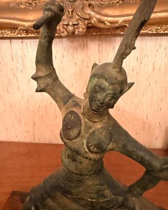 Statuetta in bronzo