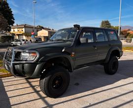 Nissan patrol passo lungo 7 posti gr 61