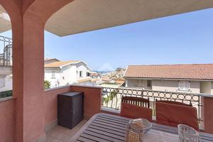 3 LOCALI A CASTELSARDO