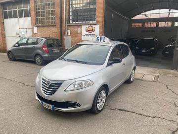 Lancia Ypsilon 69cv GPL Silver - 1 PROPRIETARIO - 
