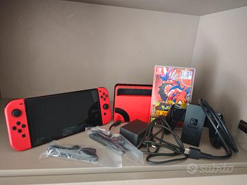 Nintendo Switch Oled edizione Mario Kart