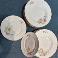 Piatti porcellana Richard Ginori bordati in oro