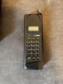 CELLULARE   ITALTEL NIBBIO  NERO CON ACCESSORI