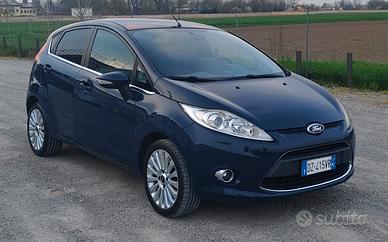 Ford Fiesta 1.4 5 porte Bz.- GPL Titanium